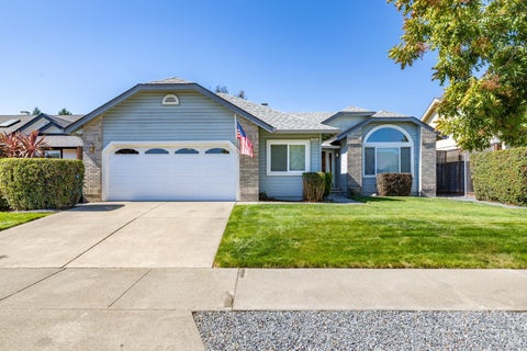 Photo of 2179 Erika Street, Santa Rosa, CA 95403 (MLS # 326085240)