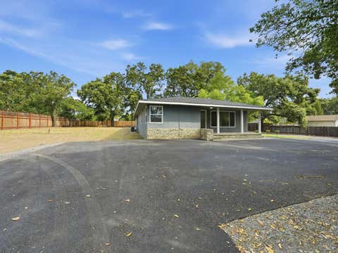 Photo of 703 Verano Avenue, Sonoma, CA 95476 (MLS # 326052211)