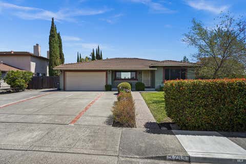 Photo of 3299 Mustang Circle, Fairfield, CA 94533 (MLS # 326069995)