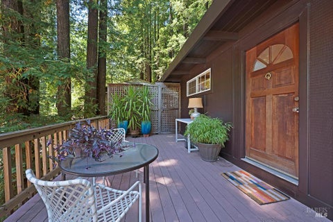 Photo of 14759 Canyon 7 Road, Guerneville, CA 95446 (MLS # 326060004)