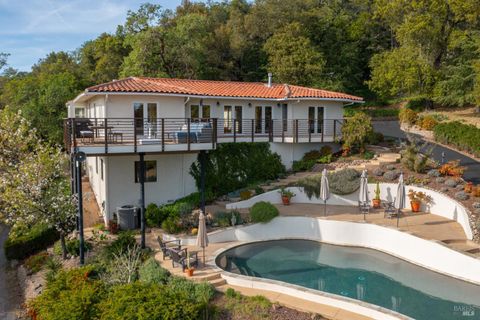 Photo of 1163 Mountain Pine Road, Cloverdale, CA 95425 (MLS # 326024156)