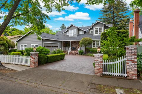 Photo of 852 2nd Street E, Sonoma, CA 95476 (MLS # 326042460)