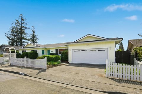 Photo of 5514 Mulberry Drive, Santa Rosa, CA 95409 (MLS # 326026052)
