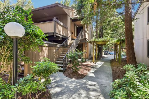 Photo of 93 Nicholas Court, Cotati, CA 94931 (MLS # 326044172)
