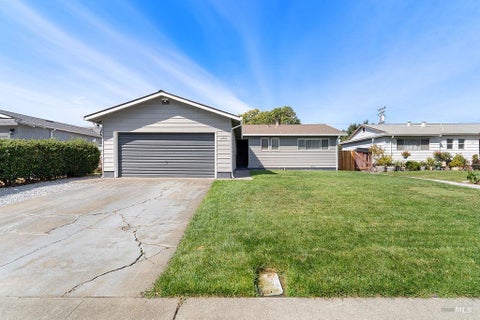Photo of 1400 James Street, Fairfield, CA 94533 (MLS # 326074800)