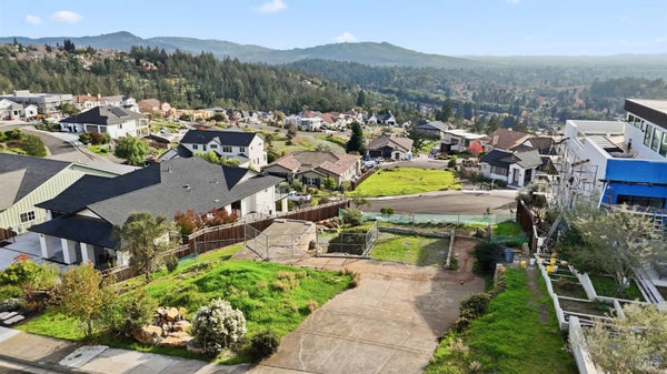 3780 PALAZZO CT, SANTA ROSA, CA 95404 - Image 0e948cb038d4f8d773f5e7ec85e0fb06/315800010