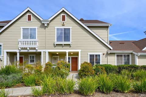 Photo of 84 Crissy Place, Novato, CA 94949 (MLS # 326021430)