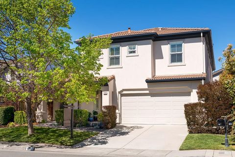 Photo of 32 Brookline Drive, Novato, CA 94949 (MLS # 326031360)