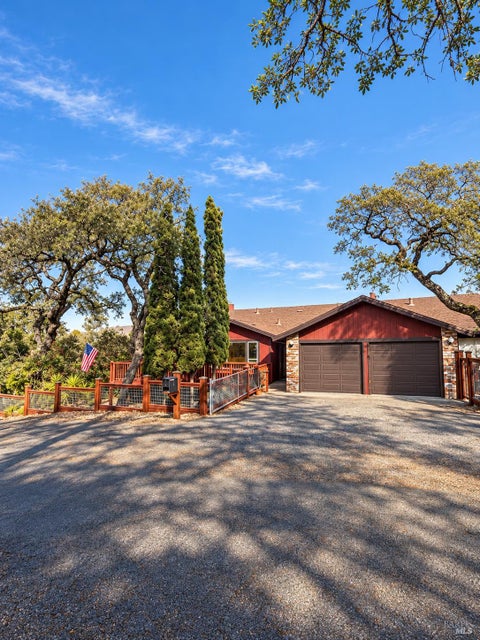 Photo of 1 Green Point Lane, Novato, CA 94945 (MLS # 326088131)