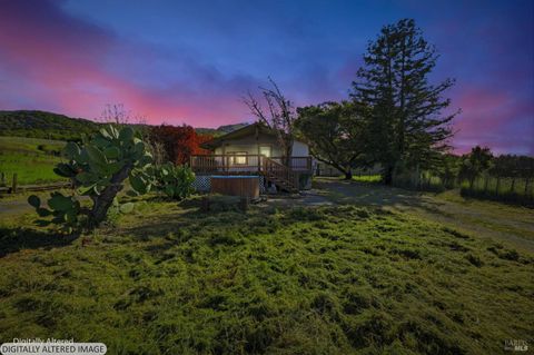 Photo of 4305 Petaluma Hill Road, Santa Rosa, CA 95404 (MLS # 326022888)