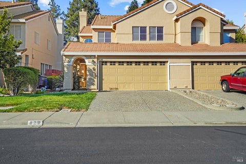 Photo of 829 Vassar Drive, Vacaville, CA 95687 (MLS # 326084570)