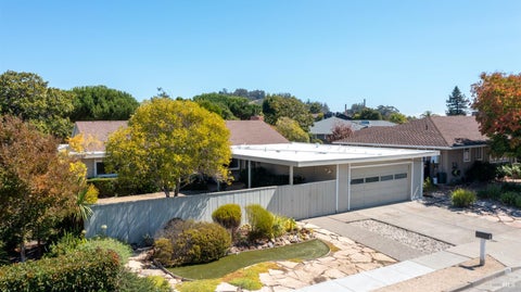 Photo of 170 Riviera Drive, San Rafael, CA 94901 (MLS # 326078552)
