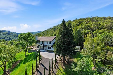 Photo of 3277 Dry Creek Road, Napa, CA 94558 (MLS # 326021459)