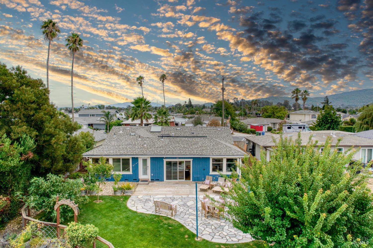133 Montego Key