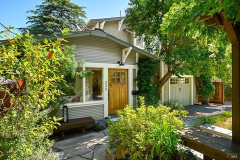 Photo of 225 Dutton Avenue, Sebastopol, CA 95472 (MLS # 326043265)
