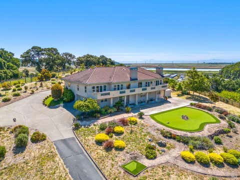 Photo of 10 Deer Island Lane, Novato, CA 94945 (MLS # 326049052)