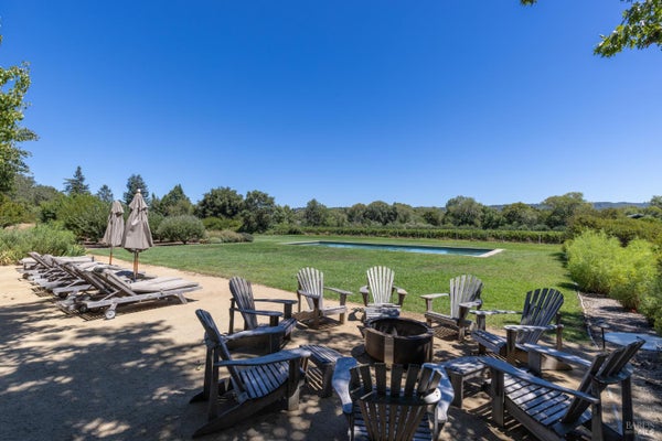 5968 W DRY CREEK RD, HEALDSBURG, CA 95448 - Image 16fe83fd917ca1ddf7d4ecfa54ee22e2/3189971931