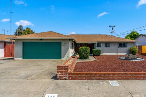 Photo of 746 Tobin Drive W, Vallejo, CA 94589 (MLS # 326070317)