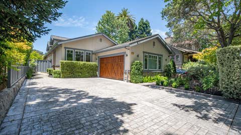 Photo of 21 Eye Street, San Rafael, CA 94901 (MLS # 326057846)