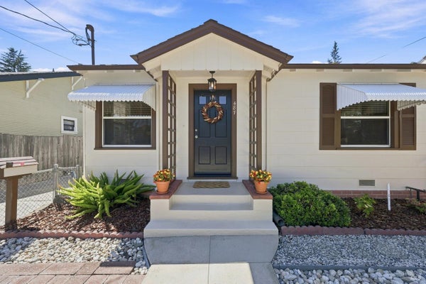 487 SEYMOUR ST, NAPA, CA 94559 - Image 17c3fc23cc97f4b2dbb4a406fe55bd9e/2136768776
