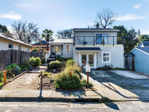 Photo of 1059 W Standley Street, Ukiah, CA 95482 (MLS # 326061743)