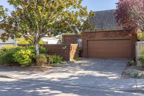 Photo of 1324 Avenida Sebastiani, Sonoma, CA 95476 (MLS # 326072056)
