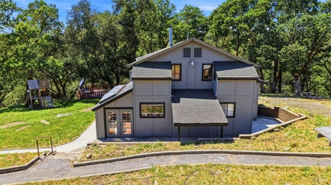 Photo of 2713 Leslie Road, Santa Rosa, CA 95404 (MLS # 326056815)