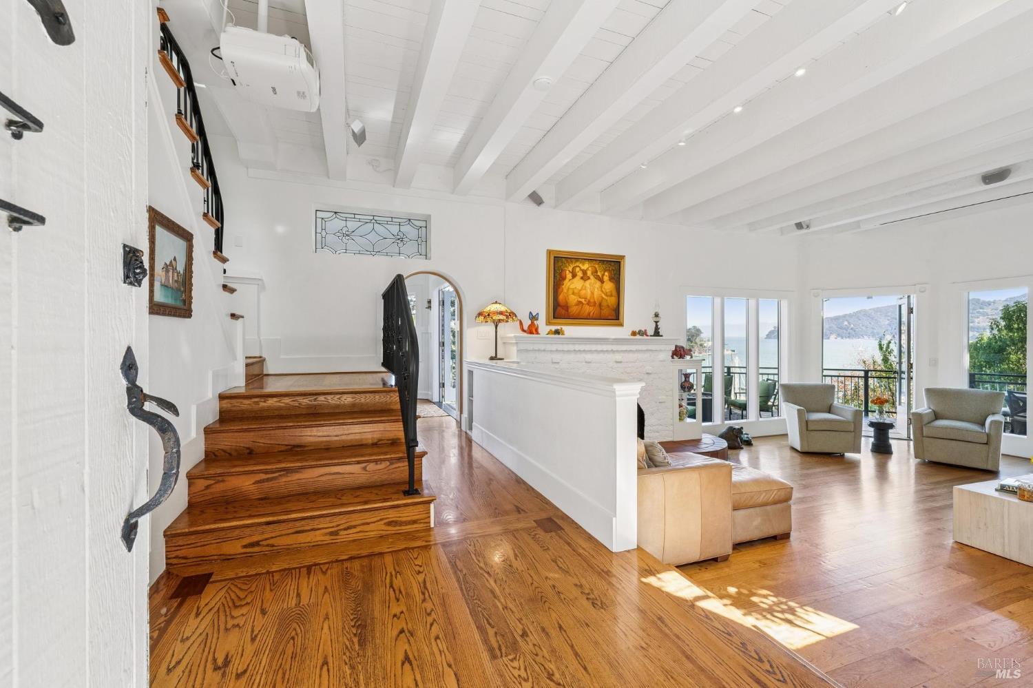 157 Beach Road