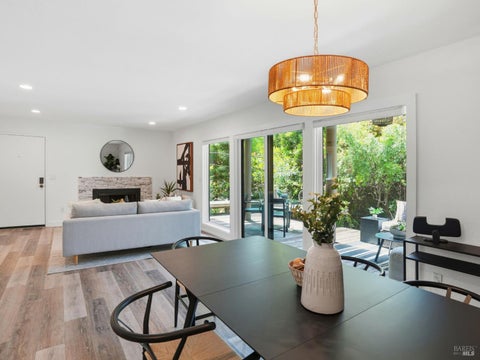 Photo of 122 Marinero Circle, Tiburon, CA 94920 (MLS # 326041876)