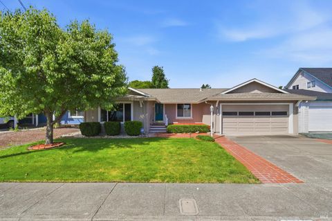 Photo of 7581 Bonita Avenue, Rohnert Park, CA 94928 (MLS # 326036286)