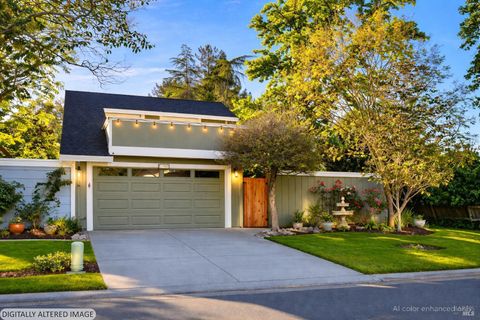 Photo of 2300 Avenida De Las Brisas Street, Santa Rosa, CA 95405 (MLS # 326029292)