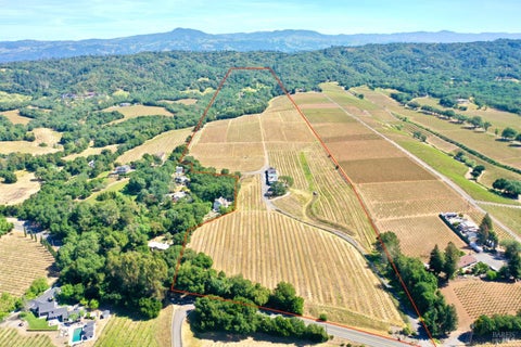 Photo of 5143 Dry Creek Road, Healdsburg, CA 95448 (MLS # 326034406)