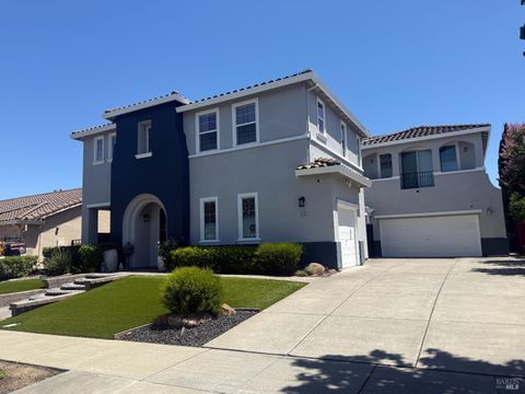 Photo of 4925 Paramount Way, Fairfield, CA 94534 (MLS # 326047440)
