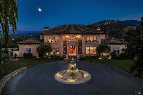 Photo of 2900 Spring Mountain Road, Saint Helena, CA 94574 (MLS # 326048213)