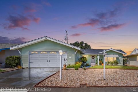 Photo of 109 Olympic Circle, Vacaville, CA 95687 (MLS # 326059182)