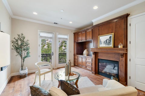 Photo of 1123 Sonata Drive, Vallejo, CA 94591 (MLS # 326073849)