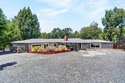 Photo of 8060 Park Avenue, Forestville, CA 95436 (MLS # 326060329)