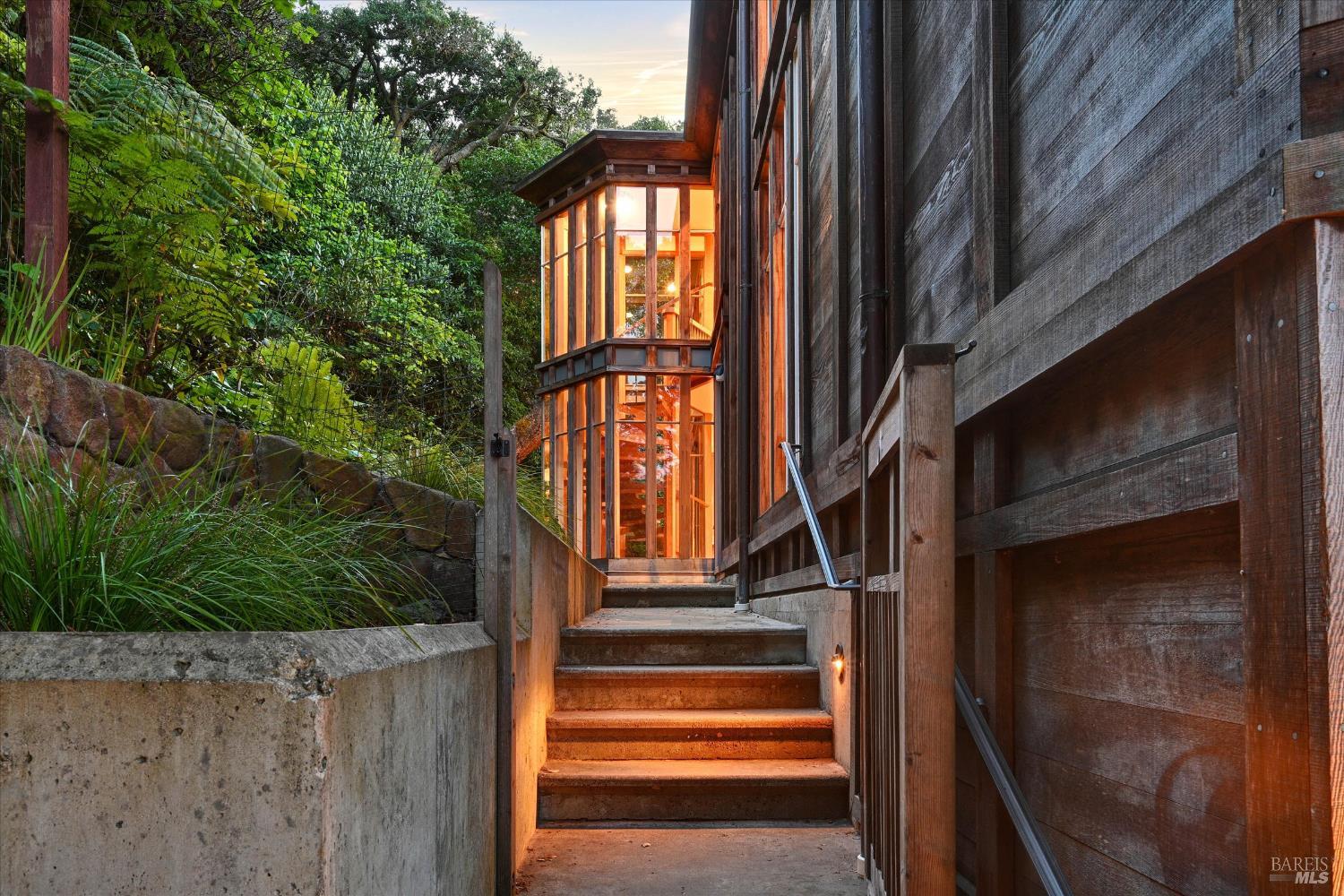 45 Bella Vista Avenue