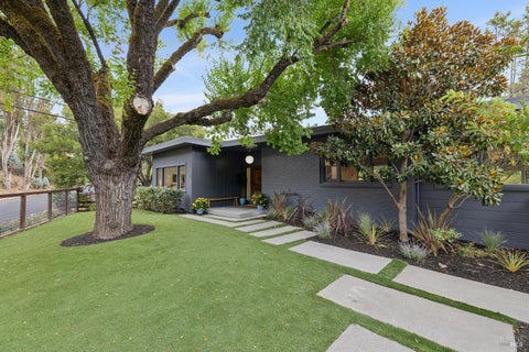 Photo of 5 Angela Avenue, San Anselmo, CA 94960 (MLS # 326073770)