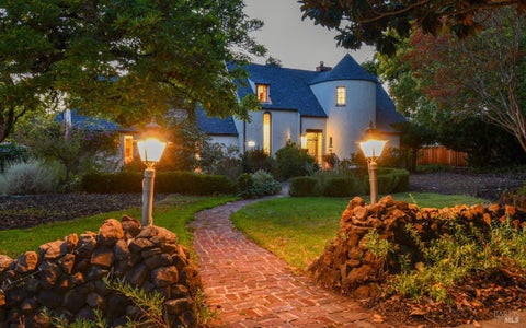 Photo of 1313 Saint Helena Avenue, Santa Rosa, CA 95404 (MLS # 326077664)