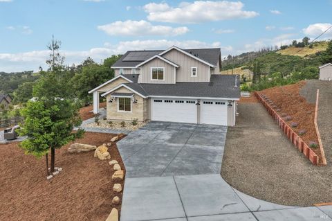Photo of 5663 Crystal Drive, Santa Rosa, CA 95404 (MLS # 326027701)