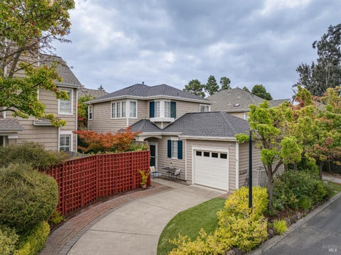 Photo of 1189 Brighton View Circle, Petaluma, CA 94952 (MLS # 326080942)