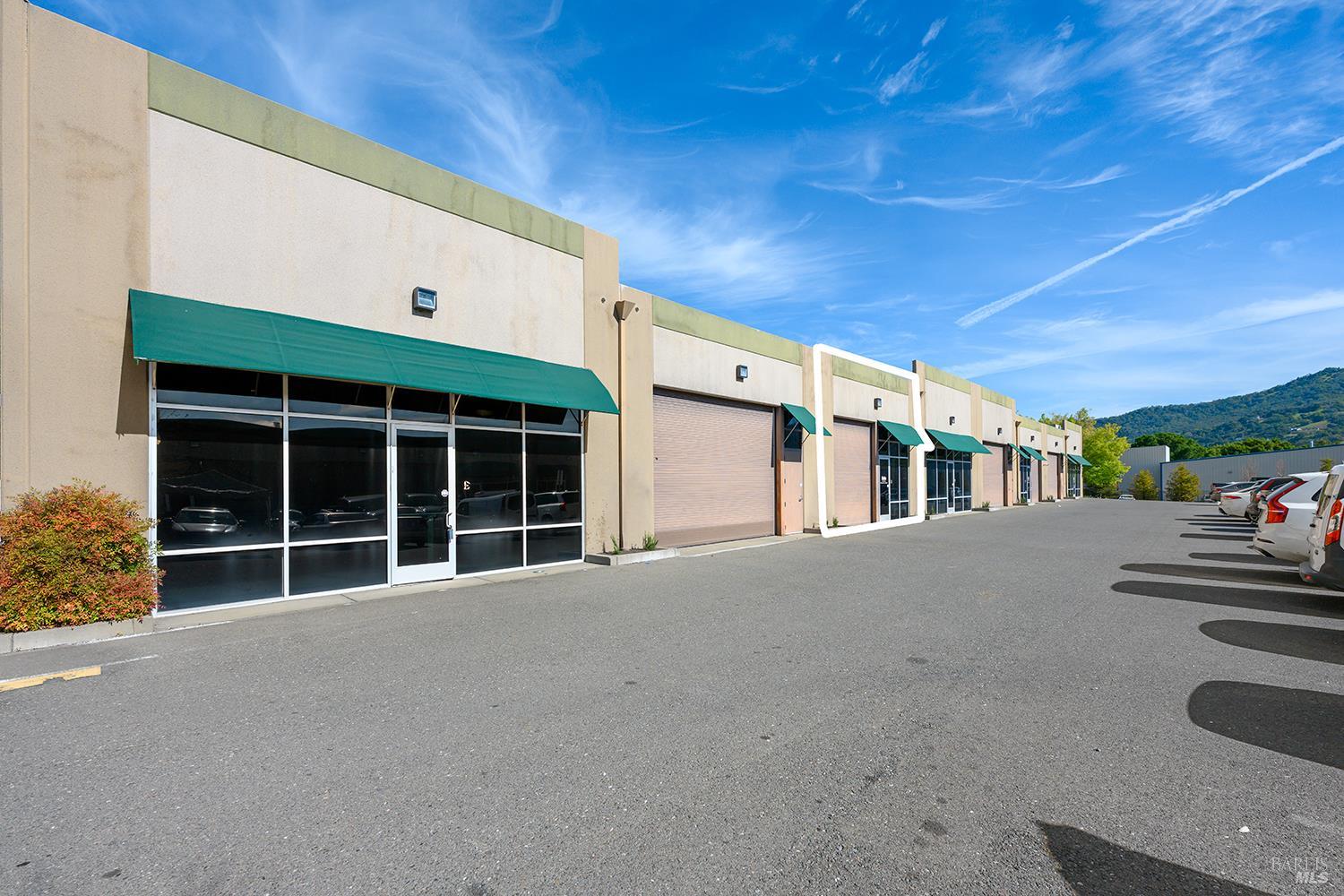 595 Santana Dr,Unit C, Cloverdale, CA 95425