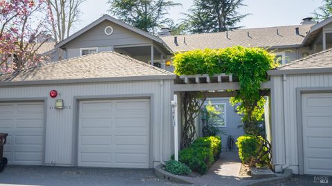 Photo of 312 Blanchard Lane, Benicia, CA 94510 (MLS # 326024898)