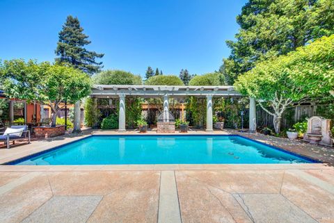 Photo of 2 Remington Court, Napa, CA 94558 (MLS # 326009690)