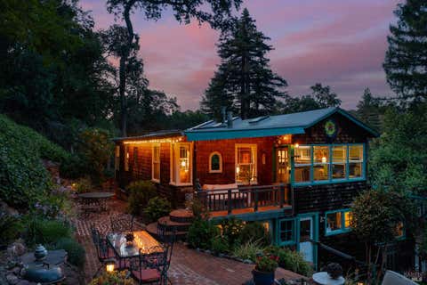 Photo of 2693 S Fitch Mountain Road, Healdsburg, CA 95448 (MLS # 326056672)