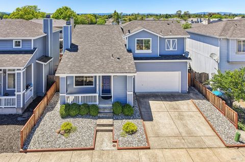 Photo of 2323 Malachite Way, Santa Rosa, CA 95404 (MLS # 326043686)