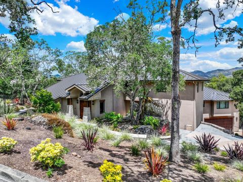 Photo of 5 Old Coach Road, Napa, CA 94558 (MLS # 326019256)