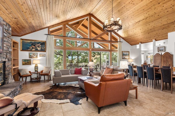 16855 BLACK OAK HILL DR, MIDDLETOWN, CA 95461 - Image 26434c11c7697e3861bb8a53afce9708/816156423