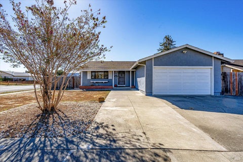 Photo of 201 Folland Drive, American Canyon, CA 94503 (MLS # 326087169)